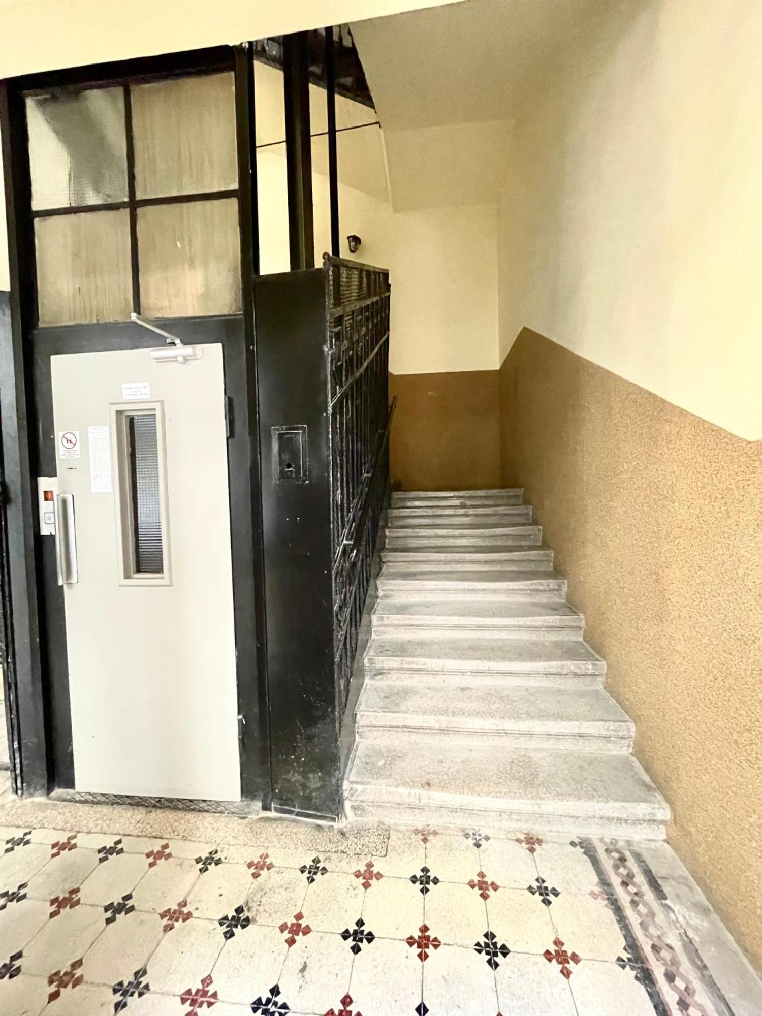 Relax Home With 2 Bedroom, 2 Bathroom For 6 People In The City Centre Free Coffee Budapest Exterior photo